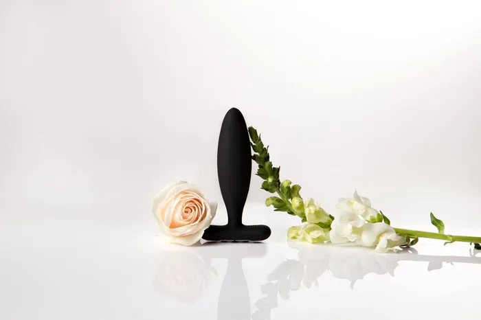 Anal Je Joue Vesta Vibrating Butt Plug Black